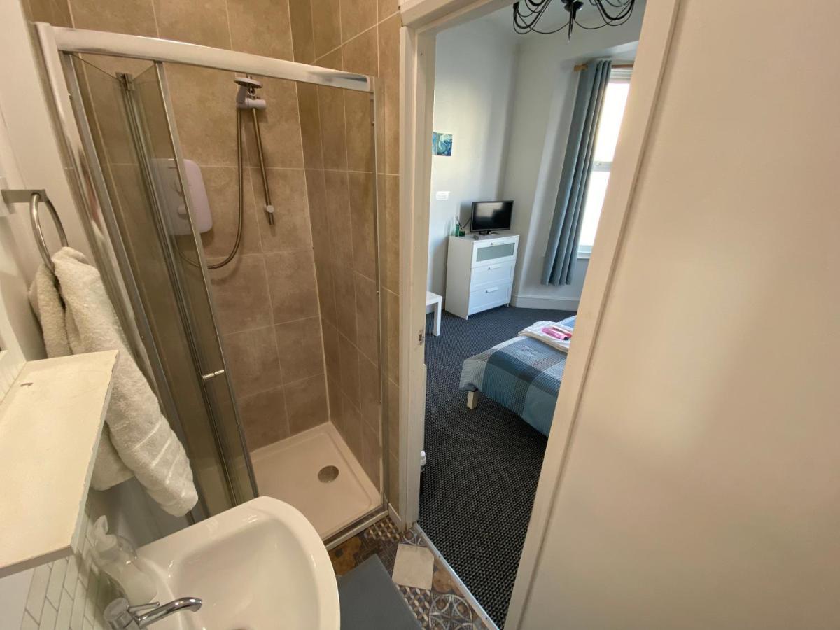 The Bay En-Suite Room พลีมัธ ภายนอก รูปภาพ